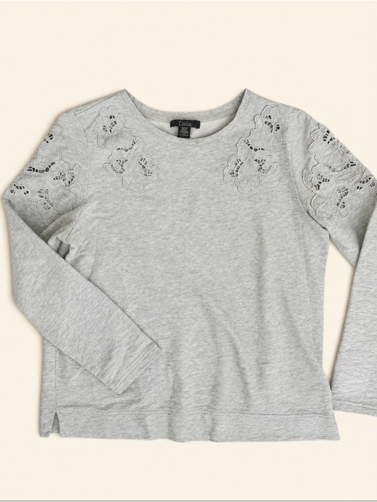 Dalia Tops - Dalia Light Grey Floral Cutout Pullover